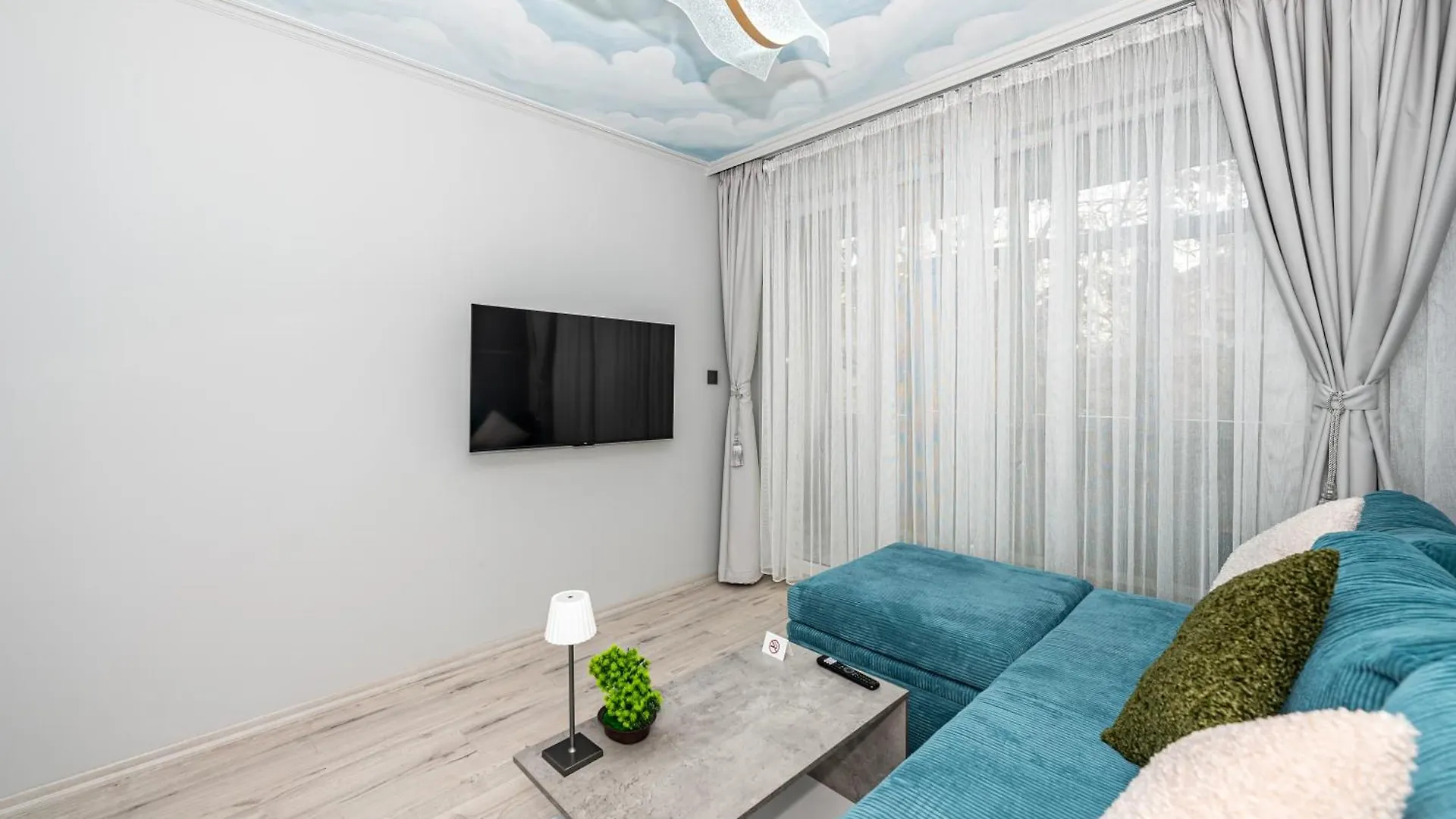 Apartment Elenartlux- Let'S Pretend You'Re Not Already Planning Your Return Plovdiv