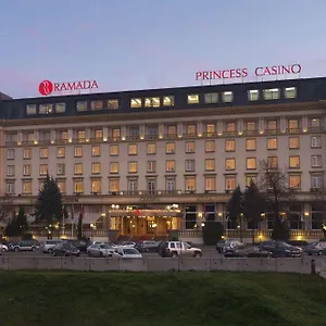 Hotel Ramada By Wyndham Trimontium, Plovdiv