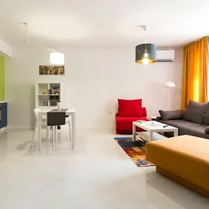  Апартаменты Pop Your Colors - Funky And Modern 1bdr By Flat Mаnager